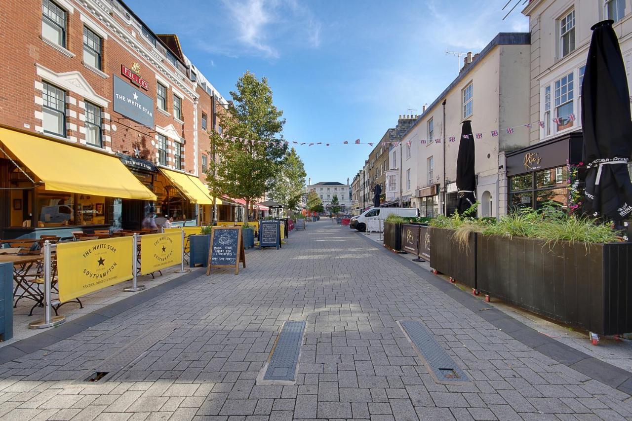 Vila 14 Oxford Mews - 5 Star Living For Up To 10 People Southampton Exteriér fotografie