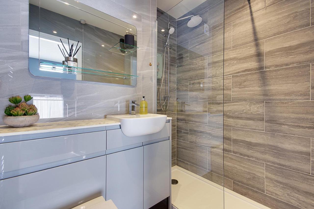 Vila 14 Oxford Mews - 5 Star Living For Up To 10 People Southampton Exteriér fotografie